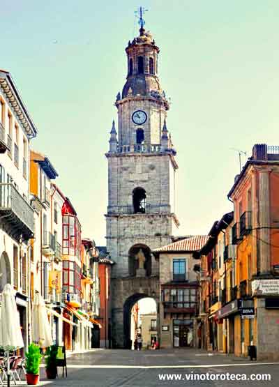 torre-del-reloj-arco-del-reloj-toro-turismo-monumentos-ruta-vino-zamora